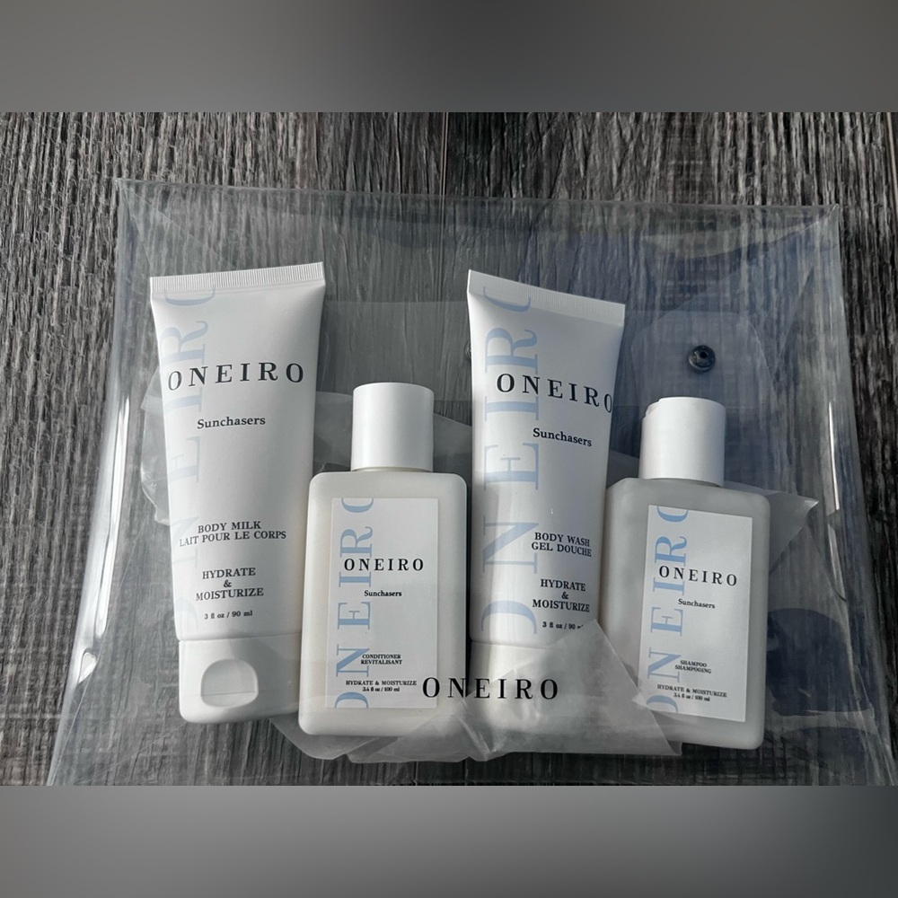Oneiro 4 piece set. Brand New